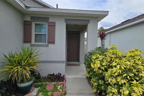 Casa en venta en Ocoee, Florida, 3 dormitorios, 154.78 m2 № 1765417 - foto 2