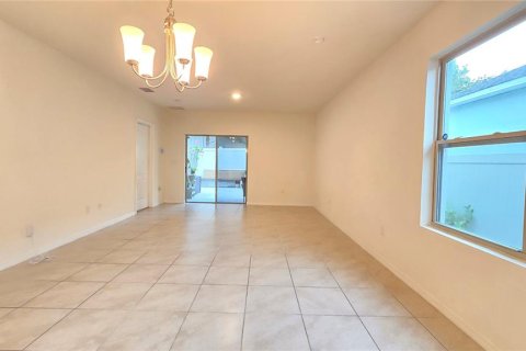 Casa en venta en Ocoee, Florida, 3 dormitorios, 154.78 m2 № 1765417 - foto 9