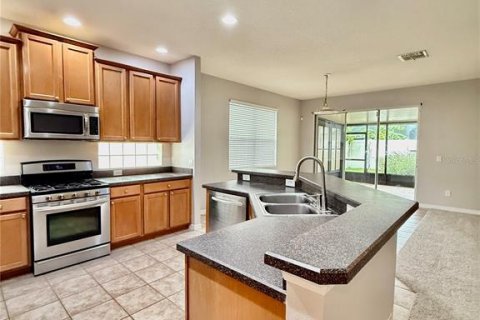 Casa en alquiler en Windermere, Florida, 4 dormitorios, 223.43 m2 № 1918459 - foto 5