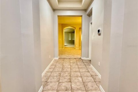 Casa en alquiler en Windermere, Florida, 4 dormitorios, 223.43 m2 № 1918459 - foto 2