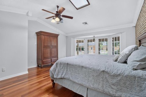 House in Orlando, Florida 4 bedrooms, 460.8 sq.m. № 2200189 - photo 20