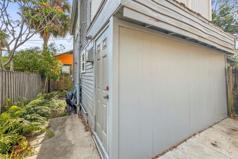 House in Saint Petersburg, Florida 2 bedrooms, 83.98 sq.m. № 1670216 - photo 22