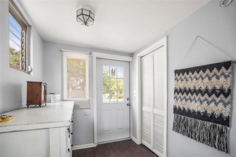 House in Saint Petersburg, Florida 2 bedrooms, 83.98 sq.m. № 1670216 - photo 17