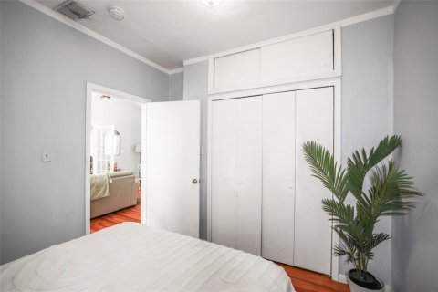 House in Saint Petersburg, Florida 2 bedrooms, 83.98 sq.m. № 1670216 - photo 12