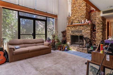 Casa en venta en Okahumpka, Florida, 4 dormitorios, 331.1 m2 № 2128777 - foto 23