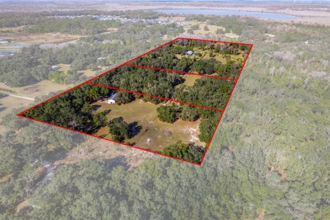 Casa en venta en Okahumpka, Florida, 4 dormitorios, 331.1 m2 № 2128777 - foto 4