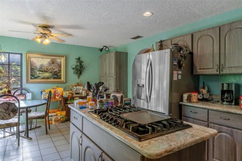 Casa en venta en Okahumpka, Florida, 4 dormitorios, 331.1 m2 № 2128777 - foto 18