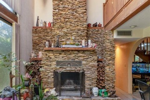 Casa en venta en Okahumpka, Florida, 4 dormitorios, 331.1 m2 № 2128777 - foto 26