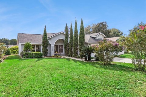 Casa en Clermont, Florida 3 dormitorios, 110.74 m2 № 2358719