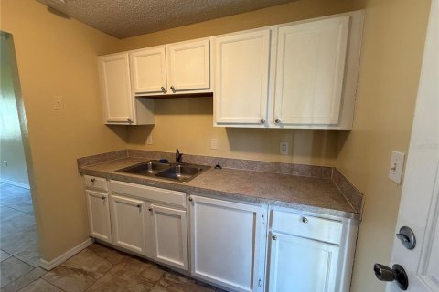 Apartamento en alquiler en DeLand, Florida, 3 dormitorios, 100.33 m2 № 1911830 - foto 4