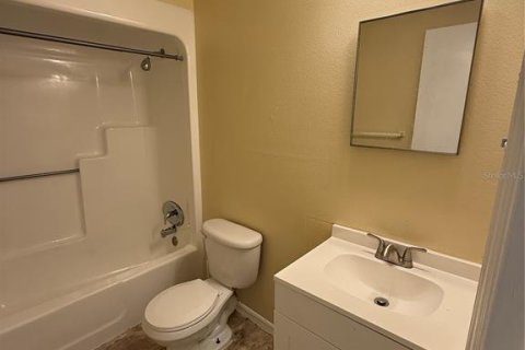 Apartamento en alquiler en DeLand, Florida, 3 dormitorios, 100.33 m2 № 1911830 - foto 11