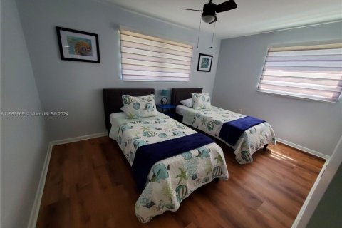 Купить виллу или дом в Форт Майерс, Флорида 3 спальни, 134.99м2, № 1982542 - фото 19