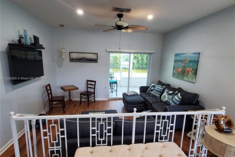 Купить виллу или дом в Форт Майерс, Флорида 3 спальни, 134.99м2, № 1982542 - фото 7