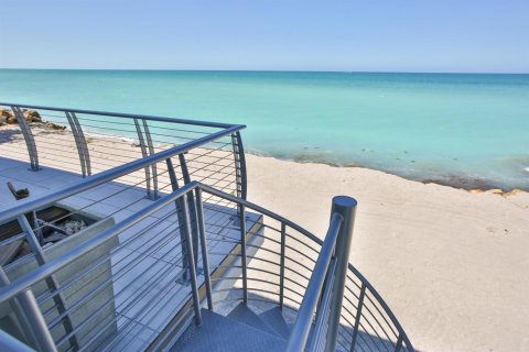 Villa ou maison à vendre à Sarasota, Floride: 4 chambres, 373 m2 № 2187712 - photo 19