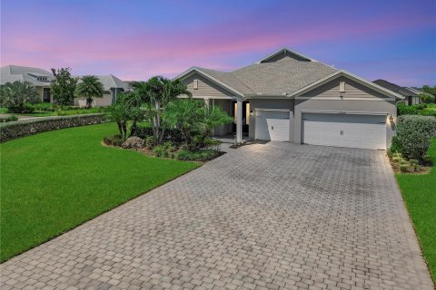 House in Punta Gorda, Florida 3 bedrooms, 235.88 sq.m. № 1918678 - photo 5