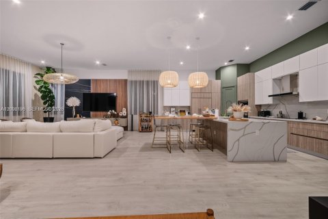 Villa ou maison à louer à Southwest Ranches, Floride: 4 chambres, 339.56 m2 № 2386839 - photo 24