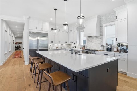 Casa en venta en Winter Garden, Florida, 6 dormitorios, 381.27 m2 № 2092071 - foto 9