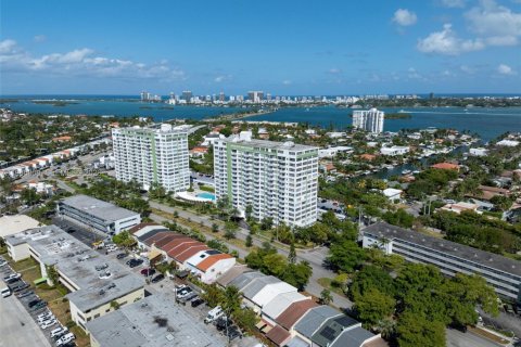 Купить кондоминиум в Норт-Майами, Флорида 1 спальня, 79.43м2, № 2044983 - фото 22