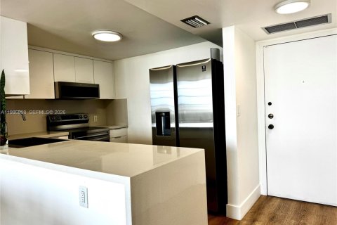 Купить кондоминиум в Норт-Майами, Флорида 1 спальня, 79.43м2, № 2044983 - фото 5