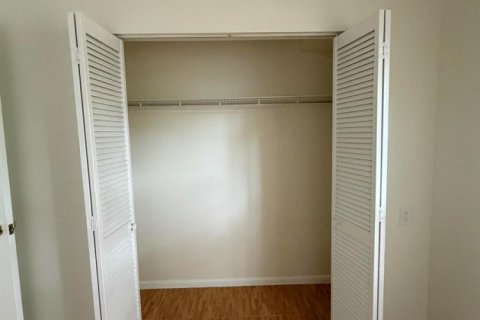 Touwnhouse à vendre à West Palm Beach, Floride: 2 chambres, 99.68 m2 № 2077687 - photo 8