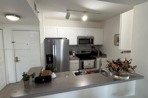 Copropriété à vendre à Miami, Floride: 1 chambre, 69.68 m2 № 1950416 - photo 10