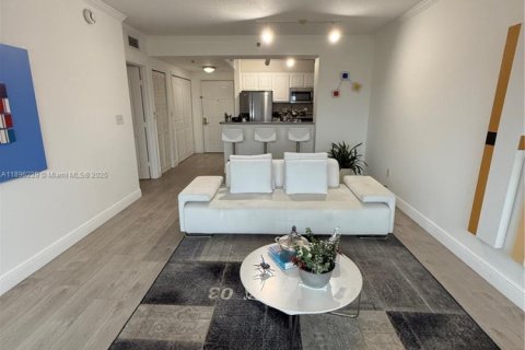 Copropriété à vendre à Miami, Floride: 1 chambre, 69.68 m2 № 1950416 - photo 17