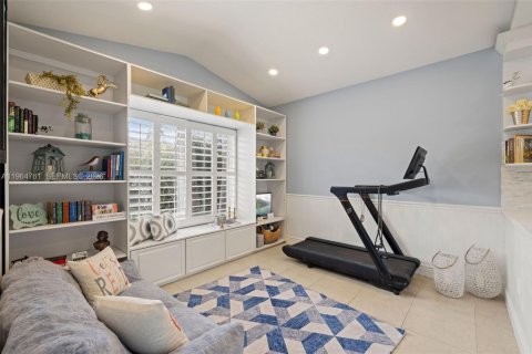 Casa en venta en Miami, Florida, 4 dormitorios, 193.79 m2 № 2026992 - foto 12