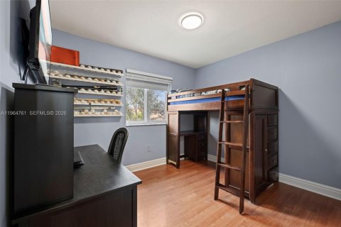 Casa en venta en Miami, Florida, 4 dormitorios, 193.79 m2 № 2026992 - foto 19