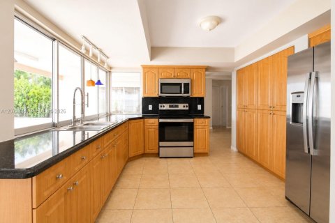 Casa en venta en Pembroke Pines, Florida, 3 dormitorios, 118.08 m2 № 2377317 - foto 19