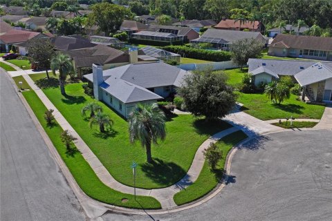 Casa en venta en New Port Richey, Florida, 3 dormitorios, 187.85 m2 № 1899869 - foto 2