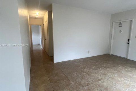Immobilier commercial à vendre à Hollywood, Floride: 210.33 m2 № 2170109 - photo 8