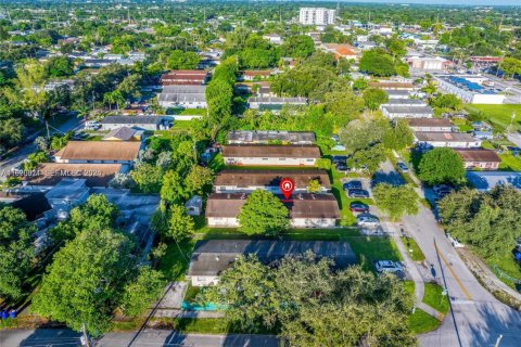 Immobilier commercial à vendre à Hollywood, Floride: 210.33 m2 № 2170109 - photo 20