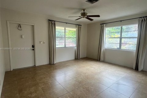 Immobilier commercial à vendre à Hollywood, Floride: 210.33 m2 № 2170109 - photo 6