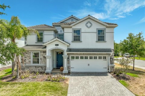 House in Davenport, Florida 8 bedrooms, 363.15 sq.m. № 2110583 - photo 11