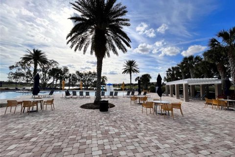 House in Winter Garden, Florida 4 bedrooms, 285.86 sq.m. № 1912461 - photo 22