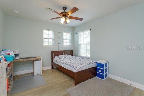 House in Winter Garden, Florida 4 bedrooms, 285.86 sq.m. № 1912461 - photo 14