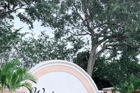 Casa en venta en Naples, Florida, 4 dormitorios, 270.16 m2 № 1848363 - foto 2
