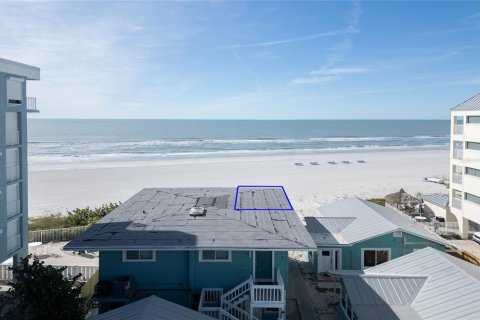 Condo in Indian Shores, Florida, 1 bedroom  № 2195988 - photo 2