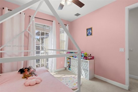 Купить таунхаус в Коконат Крик, Флорида 3 спальни, 186.36м2, № 2033970 - фото 23