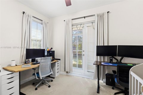 Купить таунхаус в Коконат Крик, Флорида 3 спальни, 186.36м2, № 2033970 - фото 26