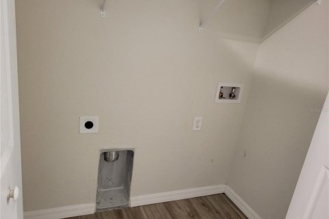 House in Ocala, Florida 4 bedrooms, 149.48 sq.m. № 1913954 - photo 26