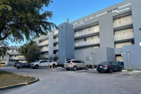 Condo à Miami, Floride, 1 chambre  № 1984416