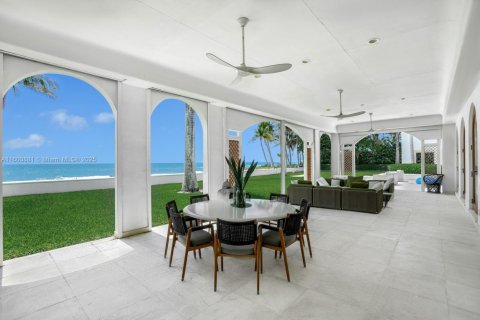 Casa en venta en Golden Beach, Florida, 6 dormitorios, 1077.57 m2 № 1600109 - foto 10