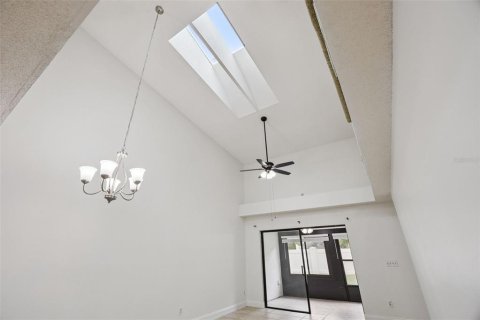 Townhouse in Orlando, Florida 3 bedrooms, 153.1 sq.m. № 2386183 - photo 28