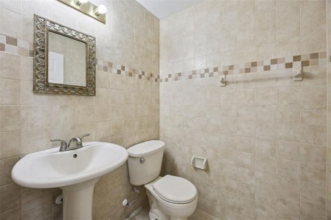 Townhouse in Orlando, Florida 3 bedrooms, 153.1 sq.m. № 2386183 - photo 16