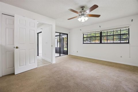 Townhouse in Orlando, Florida 3 bedrooms, 153.1 sq.m. № 2386183 - photo 21