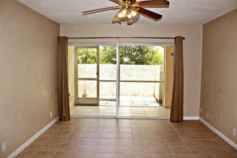 Copropriété à vendre à Port St. Lucie, Floride: 2 chambres, 82.31 m2 № 2387939 - photo 7