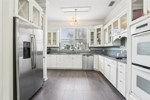 Casa en venta en Kissimmee, Florida, 4 dormitorios, 295.15 m2 № 1754767 - foto 18