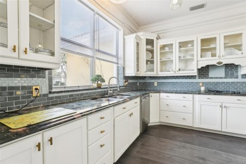 Casa en venta en Kissimmee, Florida, 4 dormitorios, 295.15 m2 № 1754767 - foto 17