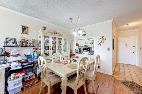 Купить кондоминиум в Лодердейл-бай-те-Си, Флорида 3 комнаты, 95.69м2, № 2086511 - фото 27